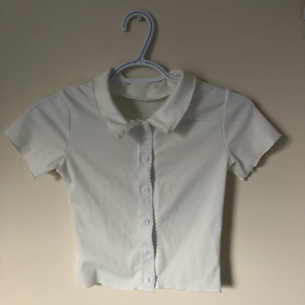 BNWT‼️ short sleeve button up (not sweater vest)